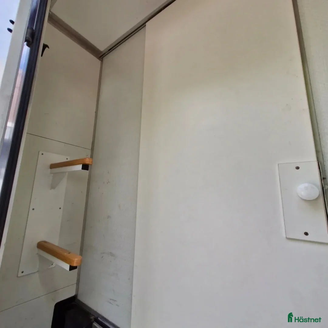 Hästtransporter  fordon & transport till salu:  Peugeot Boxer MSG Stablehopper i Borås - Annons 10