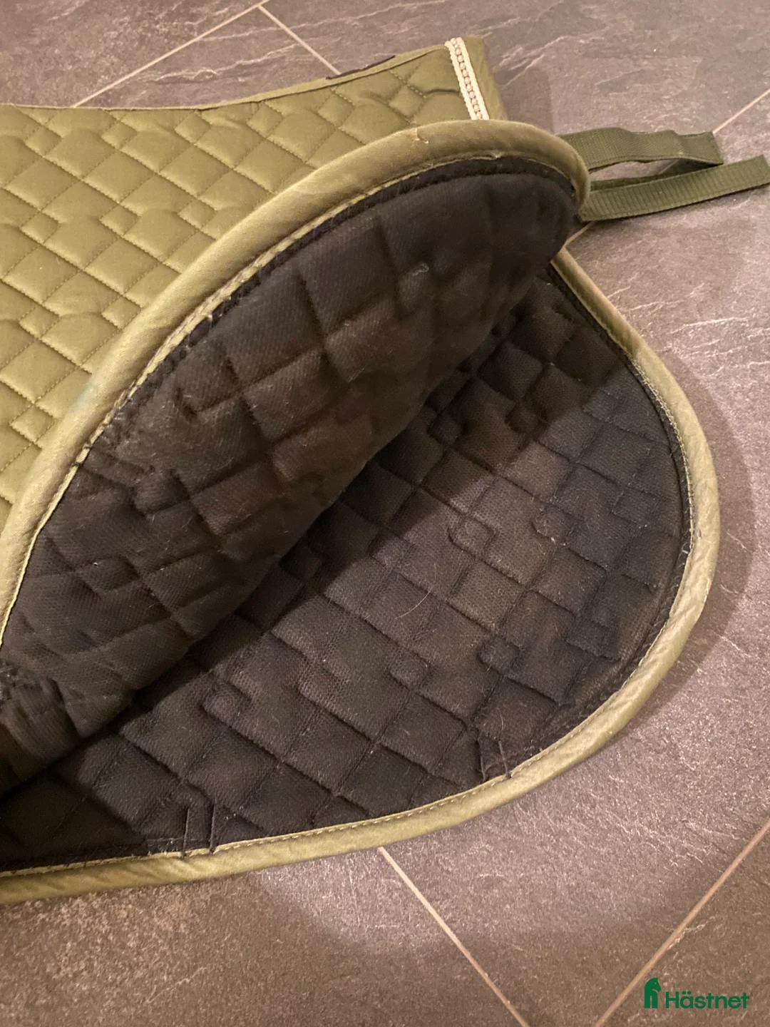 Schabrak & Vojlockar hästutrustning till salu: Fint schabrak från JH collection, hööks - Annons 6