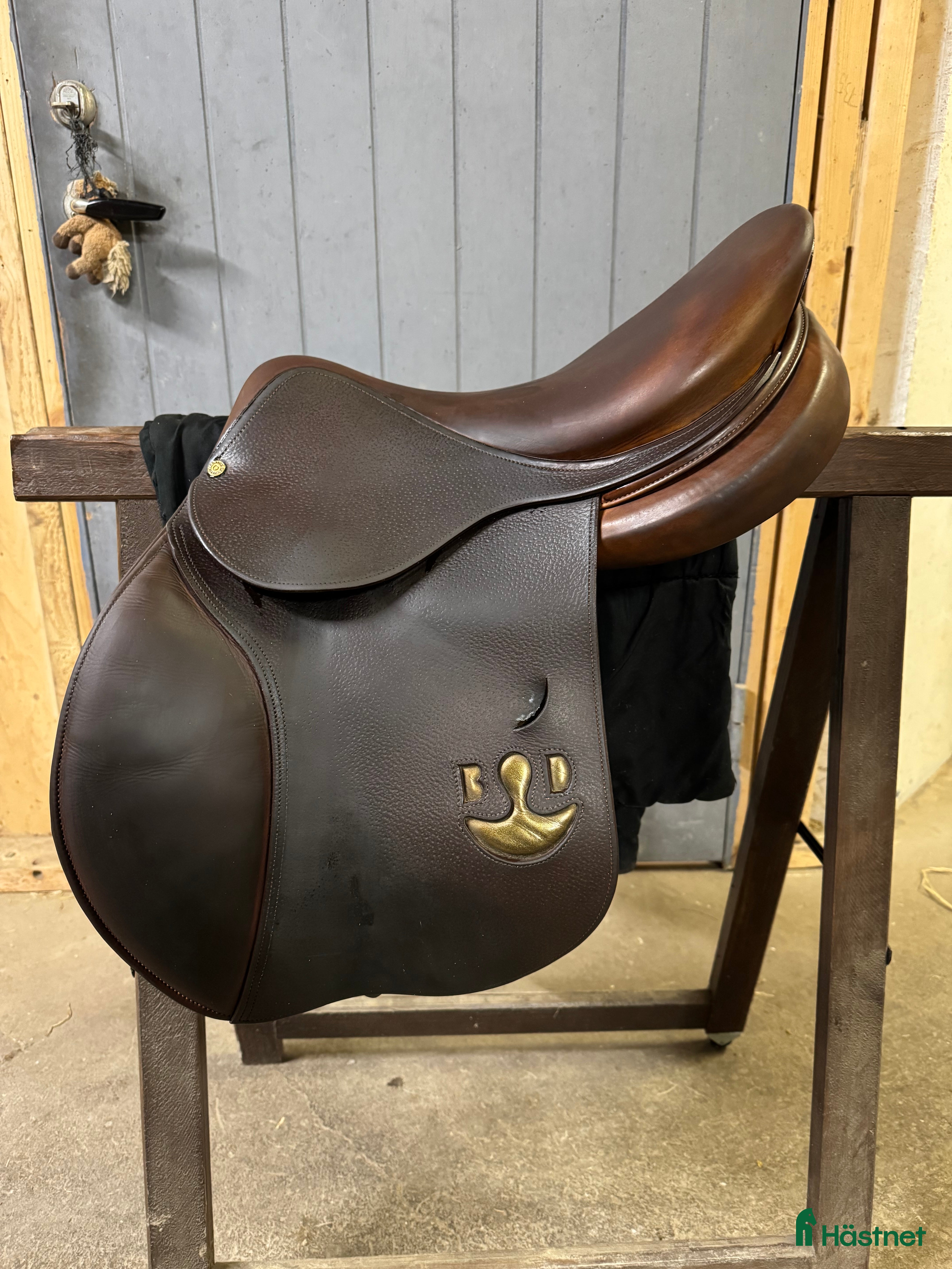 Sadlar hästutrustning till salu: Bruno Delgrange sadel i Örebro - Annons 4