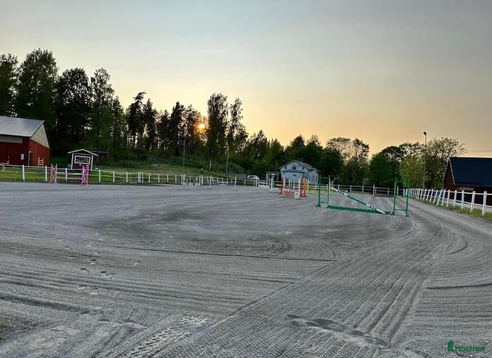  stallplats Uteboxar i forshaga i Forshaga - Annons 21