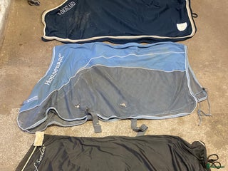 Täcken hästutrustning till salu: Märkes- täcken i Karlskrona - Annons 3