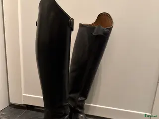 Ridstövlar ryttarutrustning till salu: Apollo ridstövlar i Skogås - Annons 1