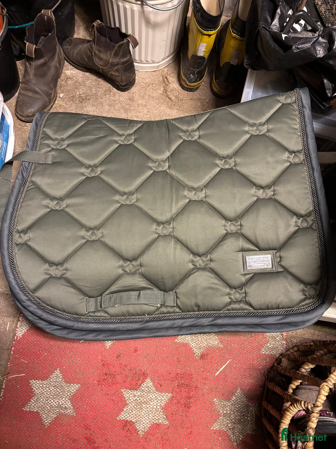 Schabrak & Vojlockar hästutrustning till salu: Es schabrak  i Visby - Annons 3