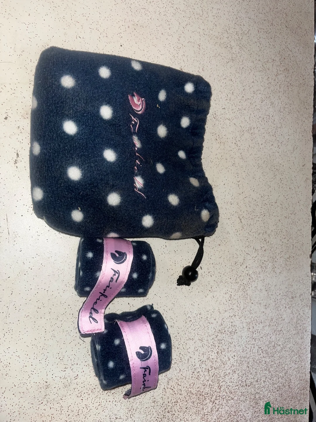 Schabrak & Vojlockar hästutrustning till salu: Polka Dot sett - Annons 3
