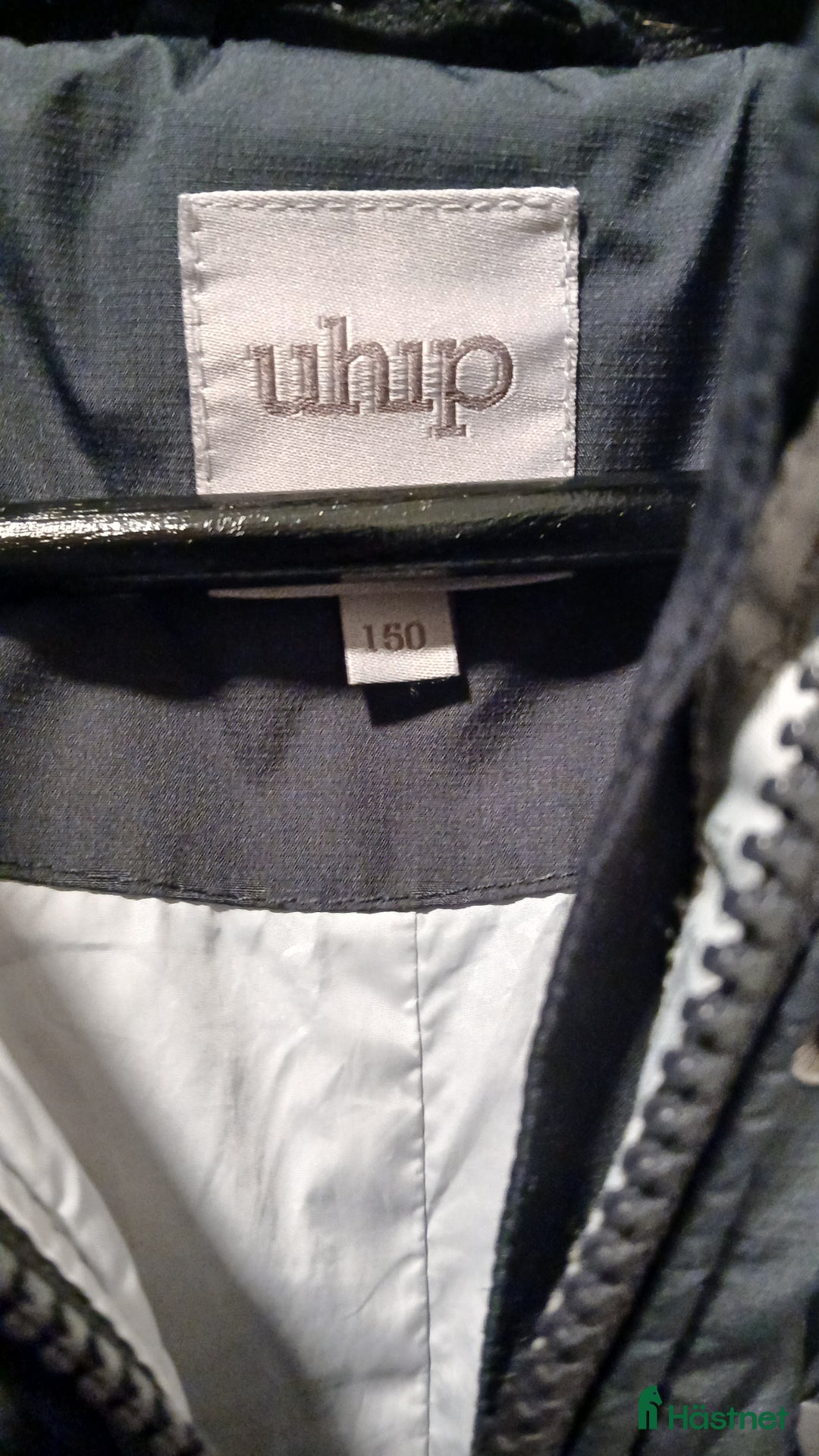 Jackor & Kavajer ryttarutrustning till salu: Vinterkappa Uhip i Linköping - Annons 3