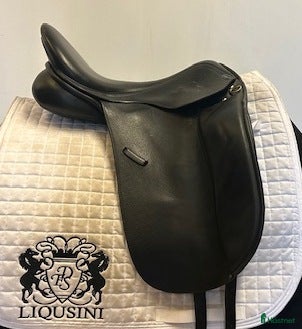 Sadlar hästutrustning Dressyrsadel Lippo Vanessa 17" - Annons 6