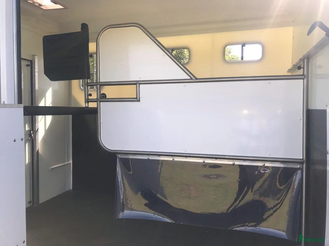 Hästtransporter  fordon & transport till salu: Equitrek Daytreka - Annons 2