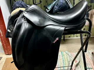 Sadlar hästutrustning Equipe Olympia i Hölö - Annons 2