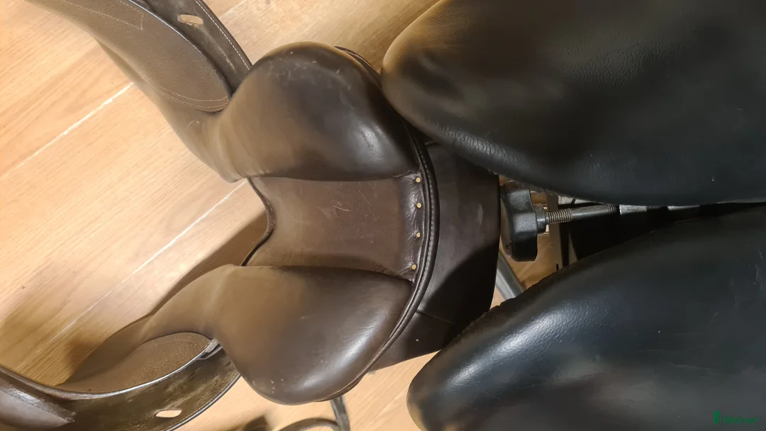 Sadlar hästutrustning till salu: Knights Robin Hood Elite  i Hamneda - Annons 4