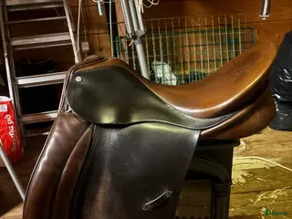 Sadlar hästutrustning Dressyrsadel passier - Annons 4