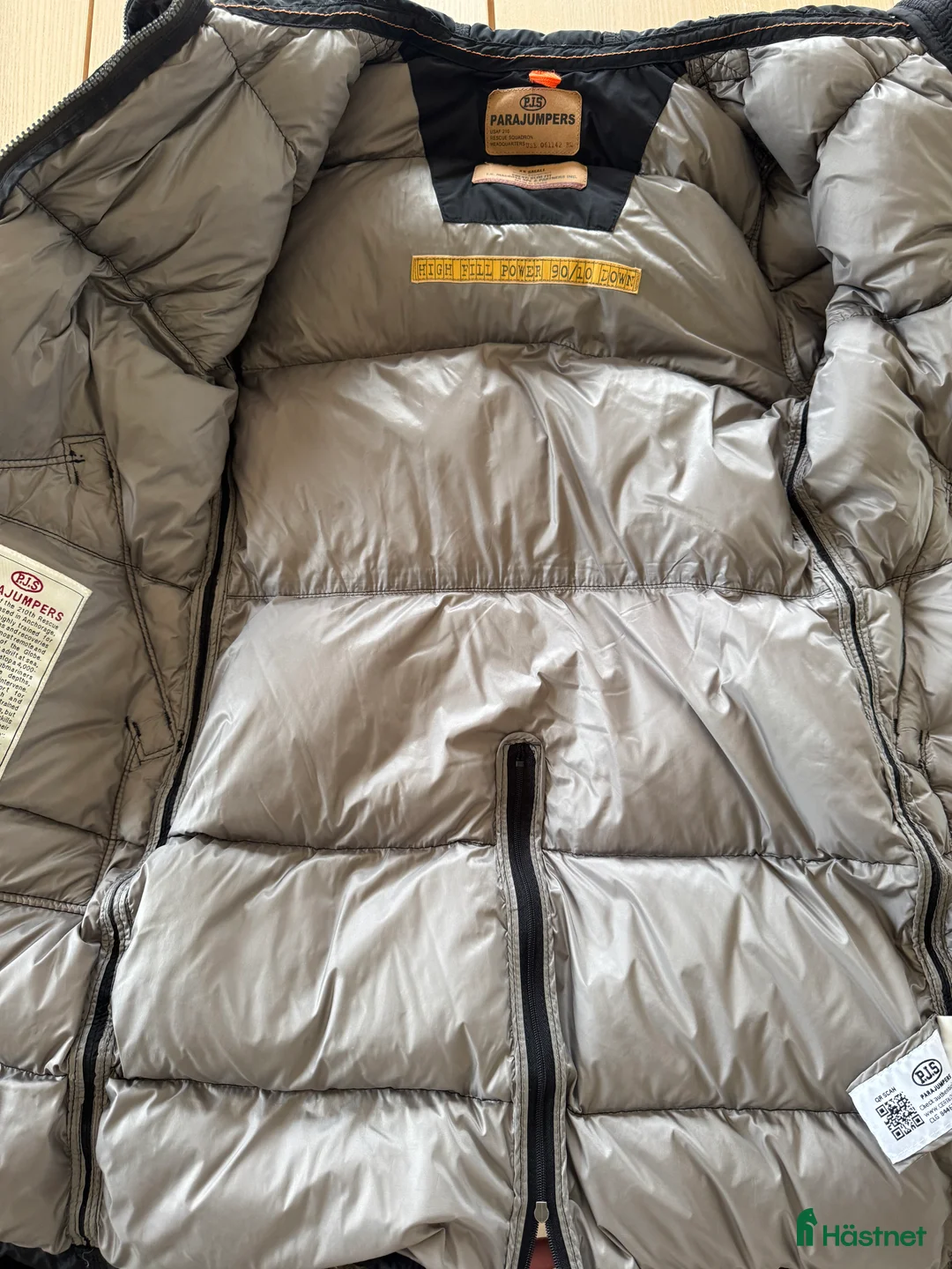 Jackor & Kavajer ryttarutrustning till salu: Parajumpers dunjacka i Hjo - Annons 3