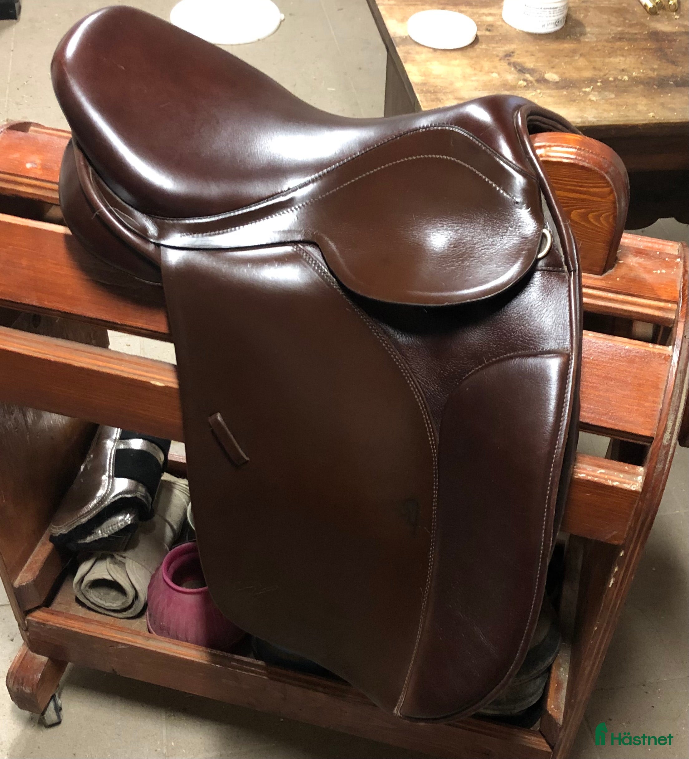 Sadlar hästutrustning till salu: Kentaur Kari 17,5 i Tösse - Annons 6