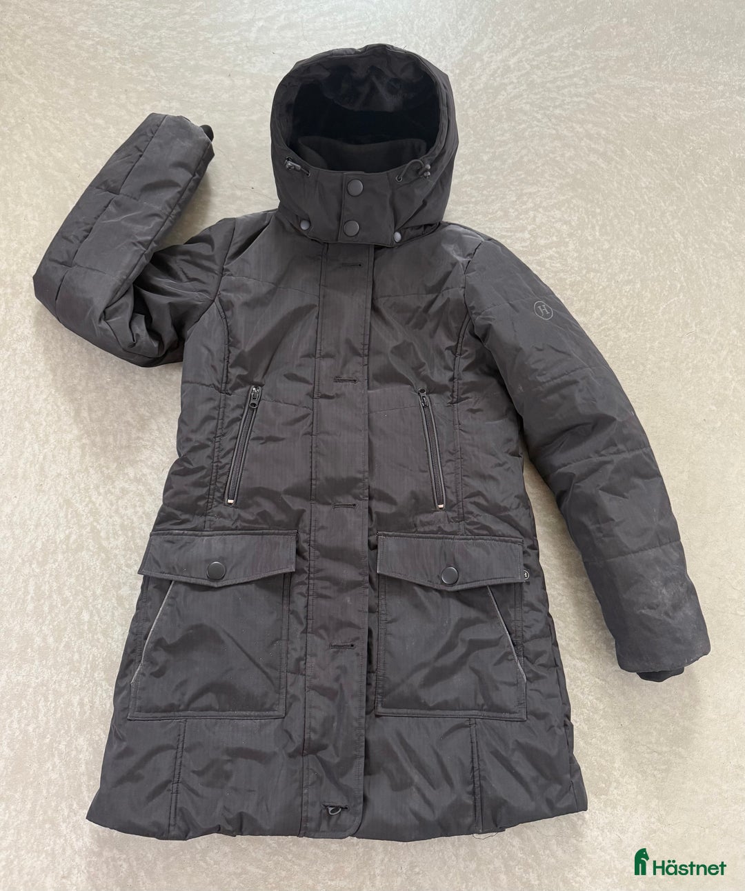 Jackor & Kavajer ryttarutrustning till salu: JH Collection vinterjacka stl xs i Umeå - Annons 1