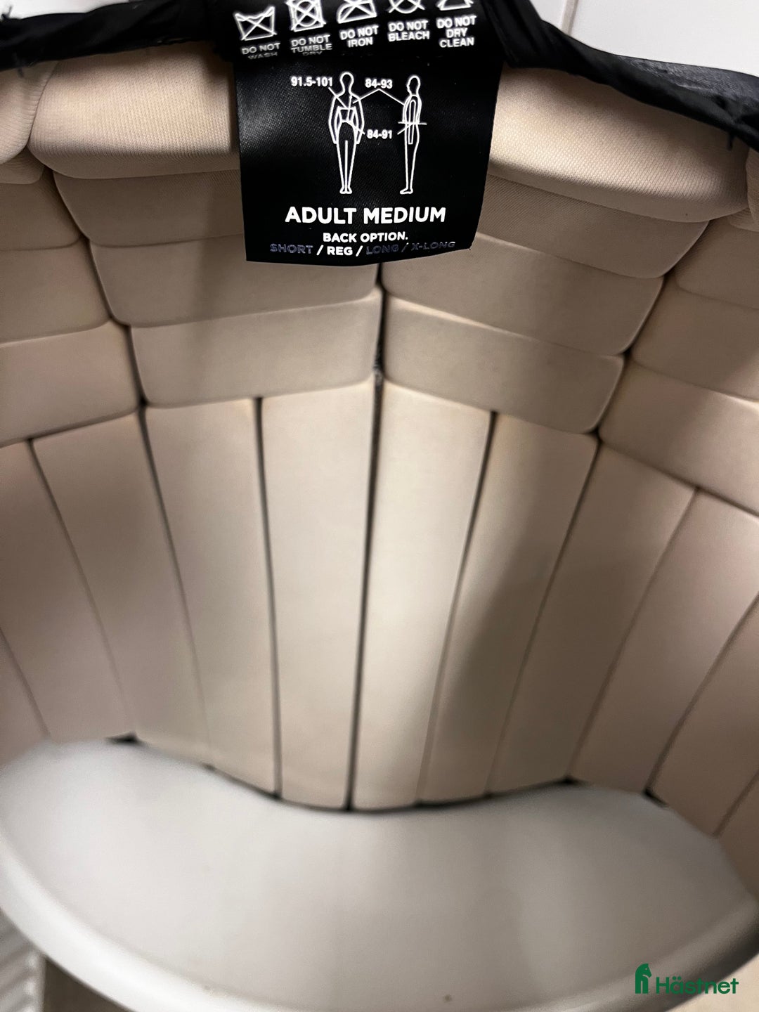 Säkerhetsvästar ryttarutrustning till salu: Racesafe väst | Adult M i Trollhättan - Annons 2