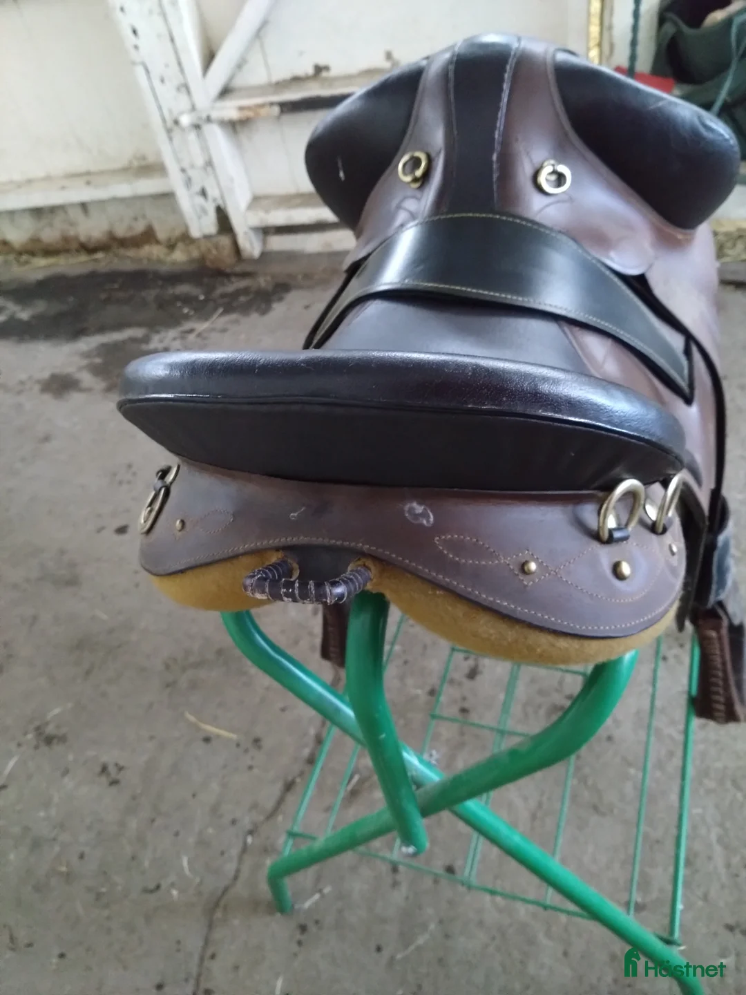 Sadlar hästutrustning till salu: Stock saddle i Vikbolandet - Annons 5