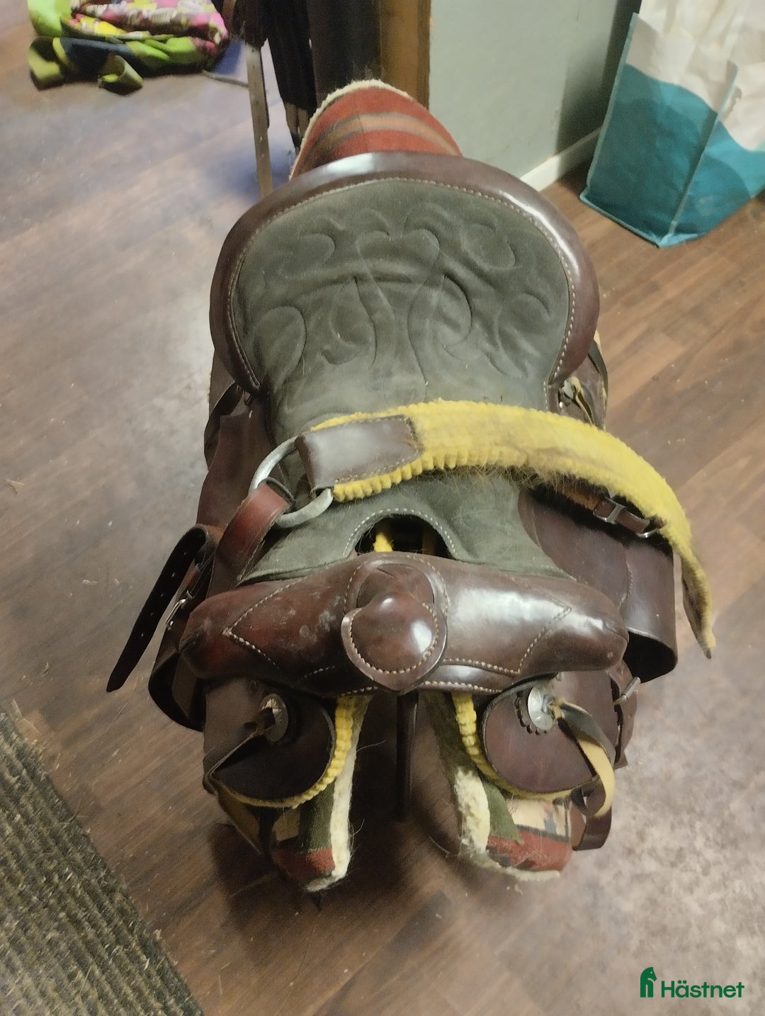 Sadlar hästutrustning till salu: Komplett Mexikansk Boskapssadel i Oxelösund - Annons 1