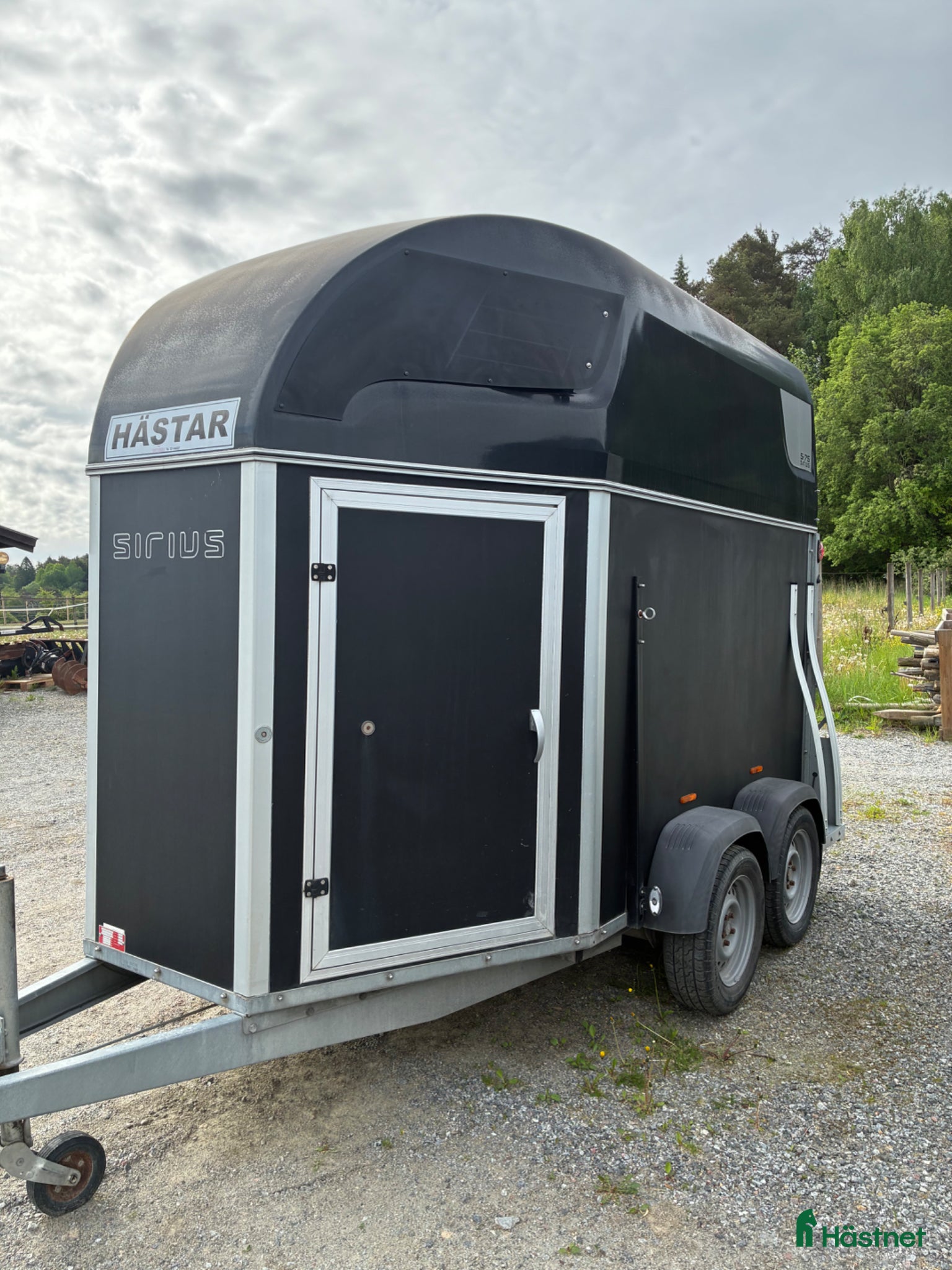 Hästtransporter  fordon & transport till salu: Sirius S75 2017 Sadelkammare - Annons 4