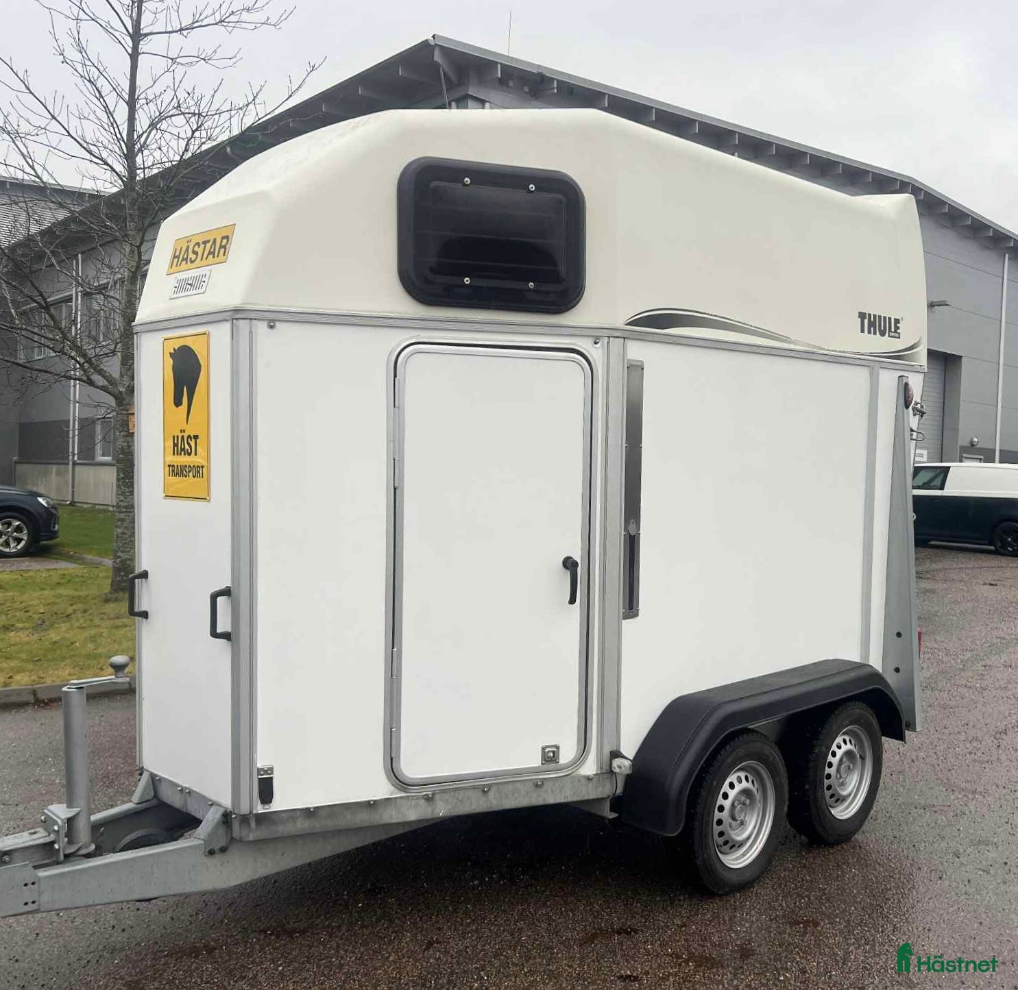Hästtransporter  fordon &amp; transport till salu: Thule Prestige  ( Helg erbjudande! ) i Västerås - Annons 3