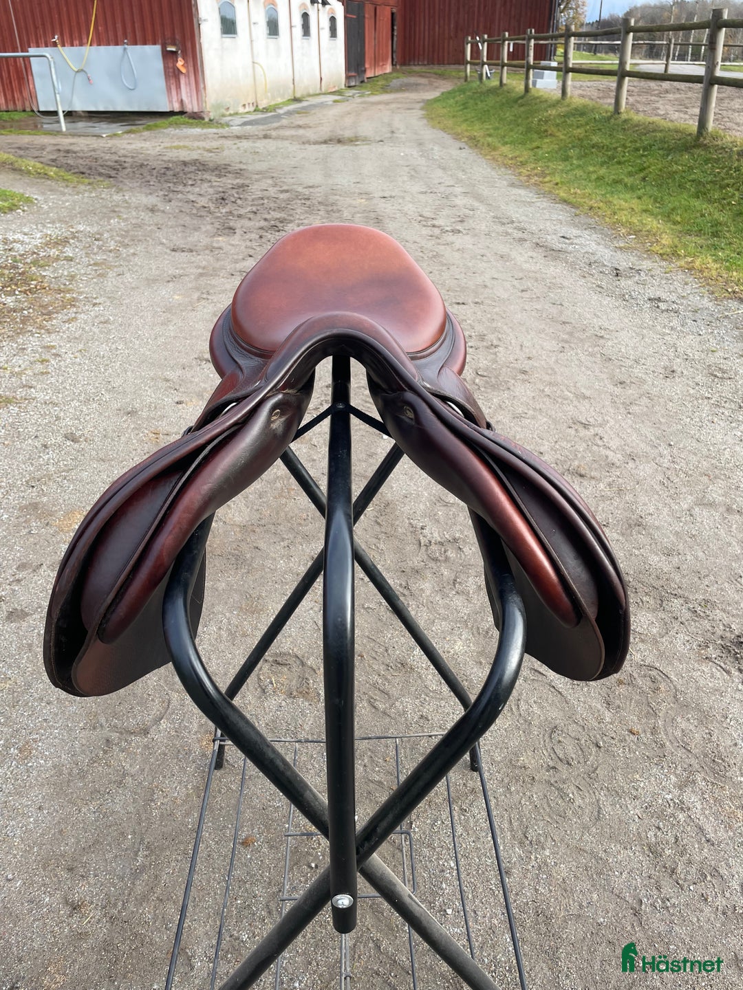 Sadlar hästutrustning till salu: Antares evolution 17’ i Stockholm - Annons 4