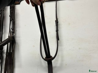 Övrig Hästutrustning hästutrustning till salu: Shires martingal salisbury i Bollnäs - Annons 22