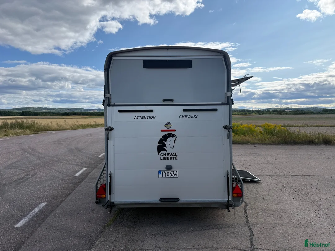 Hästtransporter  fordon & transport till salu: Cheval Maxi2 -21 - Momsad! - Annons 6