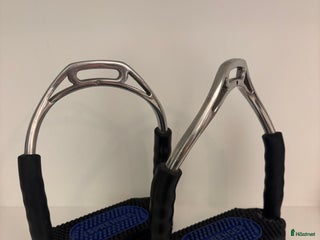 Stigbyglar hästutrustning till salu: Sprenger Bow Balance i Bromma - Annons 1