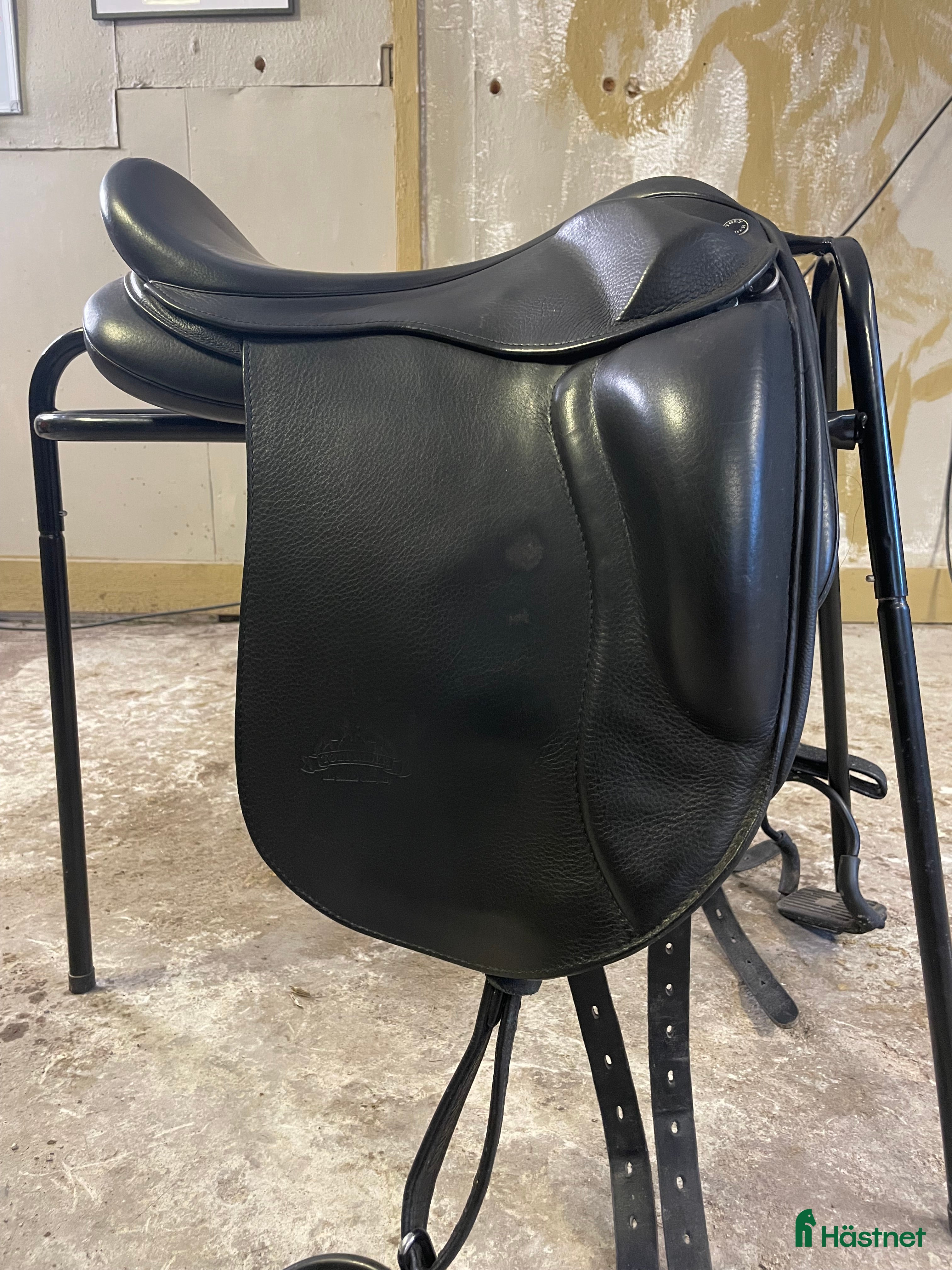 Sadlar hästutrustning Fin & välskött ULLstoppad Töltrider Glampi  - Annons 1