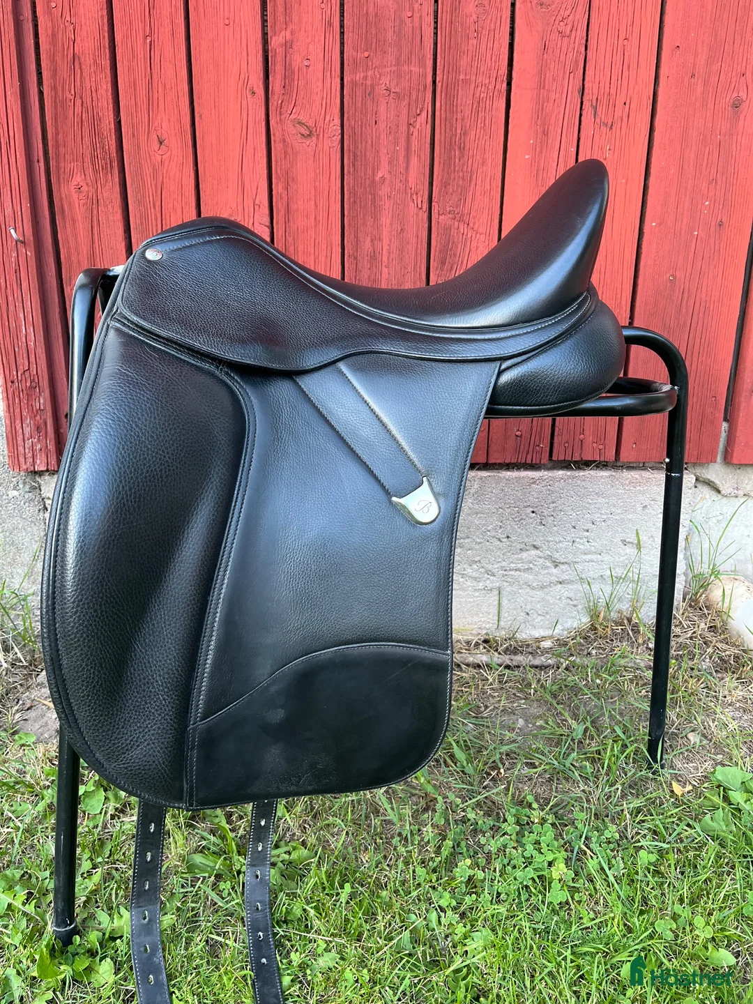 Sadlar hästutrustning till salu: Bates Isabelle Werth 16,5” i Stora Skedvi - Annons 1