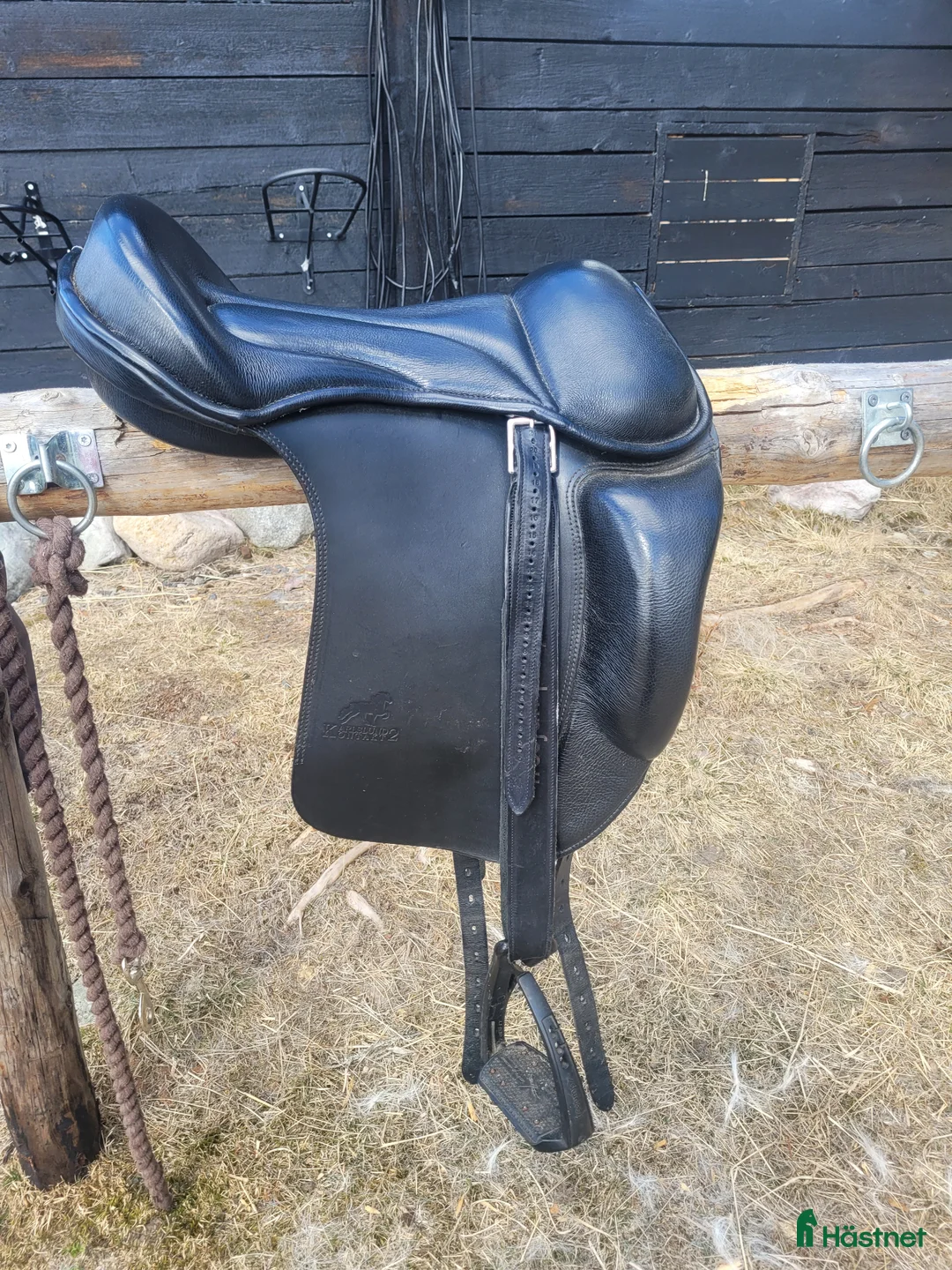Sadlar hästutrustning till salu: Karlslund kontakt 2 - Annons 2