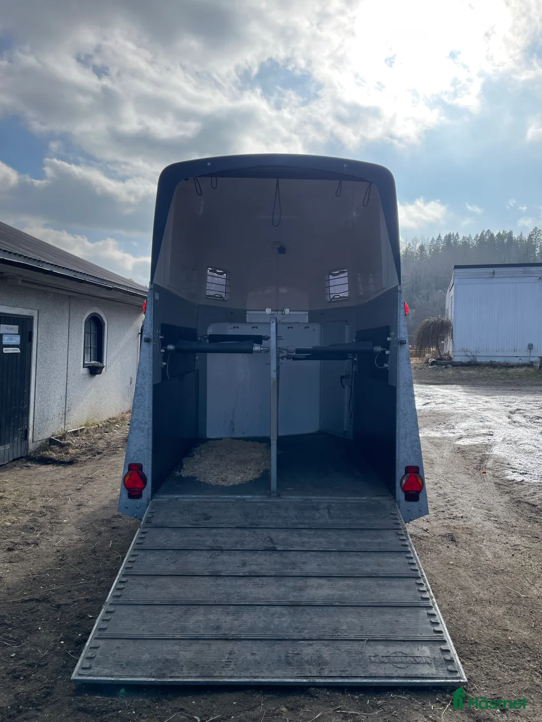 Hästtransporter  fordon & transport till salu: Humbaur Xanthos Aero  i Tullinge - Annons 2