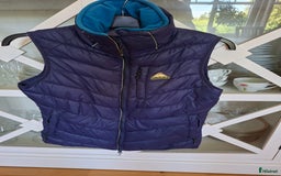 Jackor & Kavajer ryttarutrustning till salu: Mountain horse väst i Kallinge - Annons 1