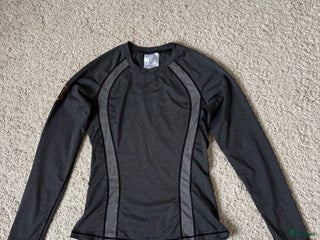 Övrigt Ridkläder ryttarutrustning till salu: Maya delorez tröja i Solna - Annons 15