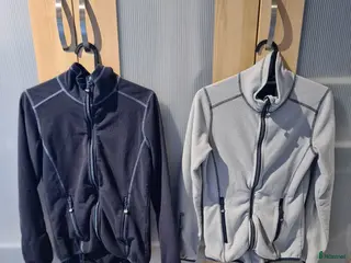 Övrigt Ridkläder ryttarutrustning till salu: Fleecetröjor jacson XS - Annons 3