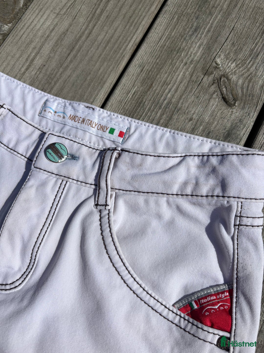 Ridbyxor ryttarutrustning till salu: Vita ridbyxor från Animo Italy i Färjestaden - Annons 1