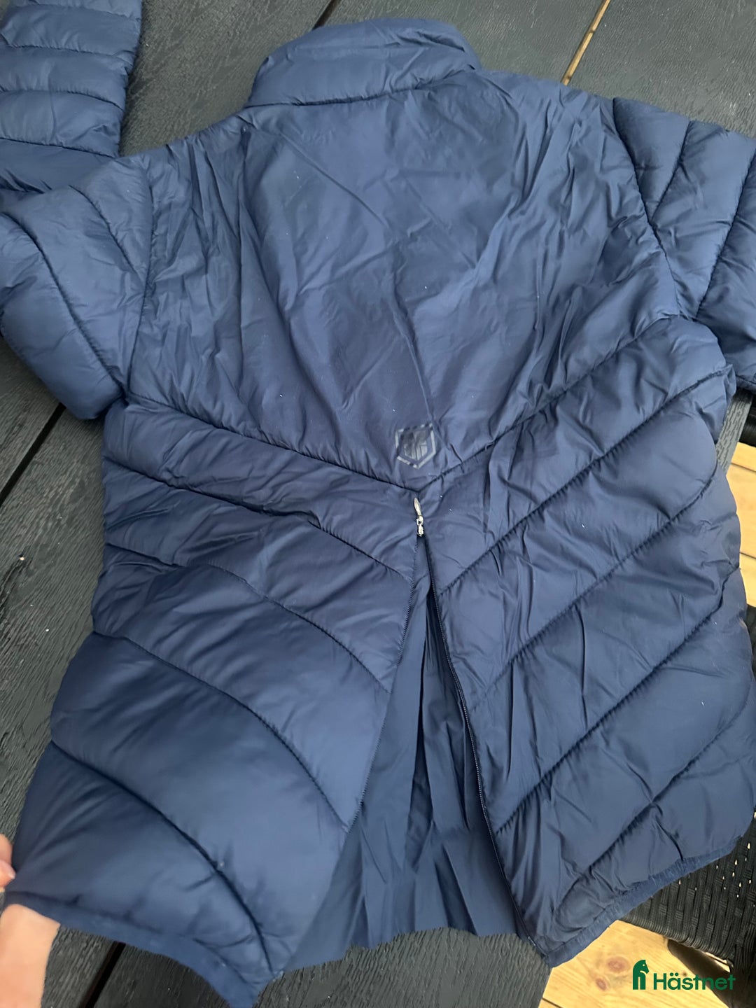 Jackor & Kavajer ryttarutrustning till salu: Sportig fin kort höst ridjacka i Södertälje - Annons 3