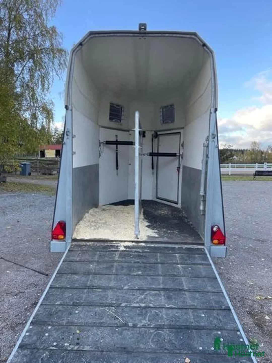 Hästtransporter  fordon & transport till salu: Fint släp uthyres! i Falun - Annons 2