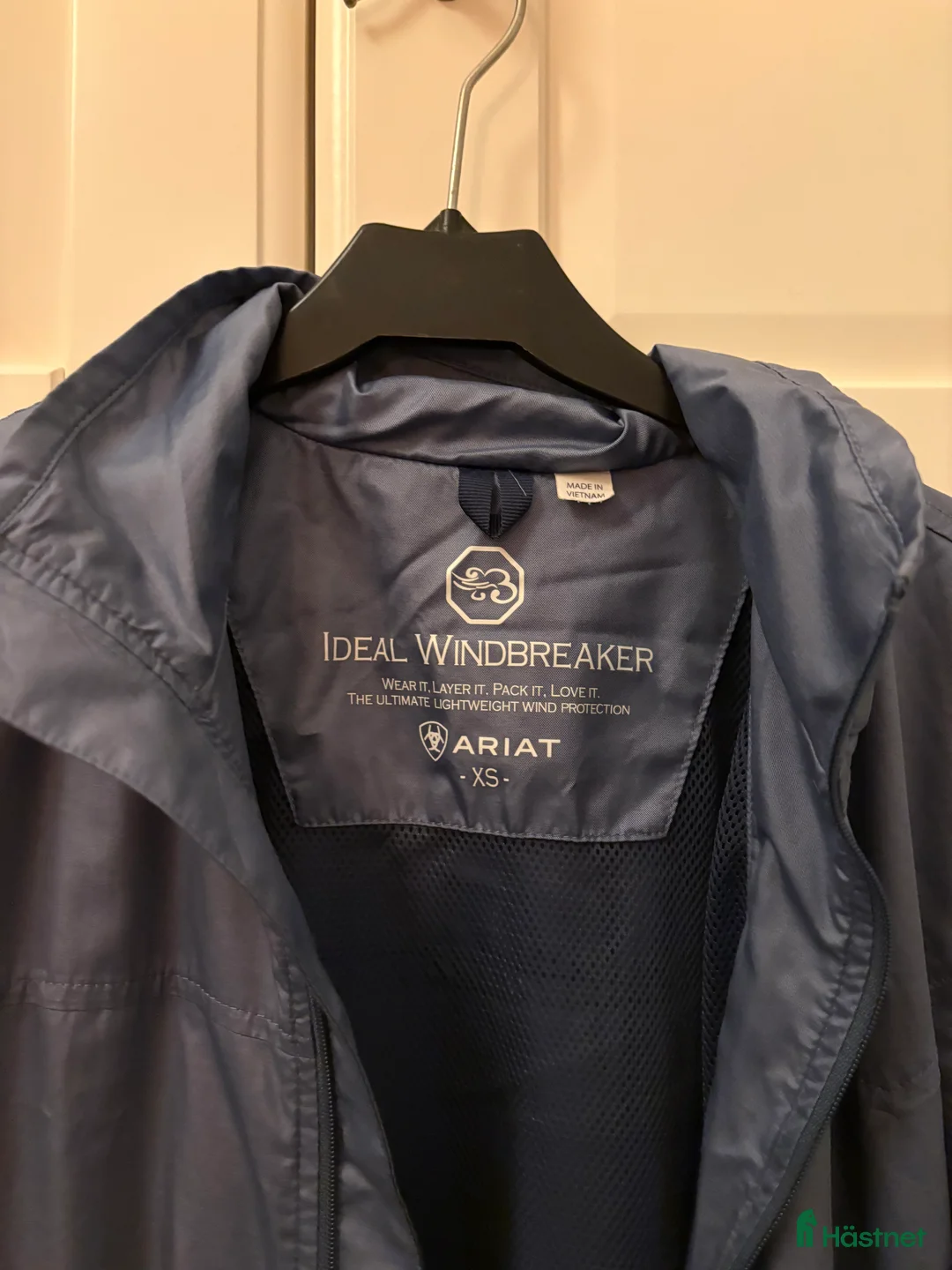 Övrigt Ridkläder ryttarutrustning till salu: Ariat kofta - Annons 2