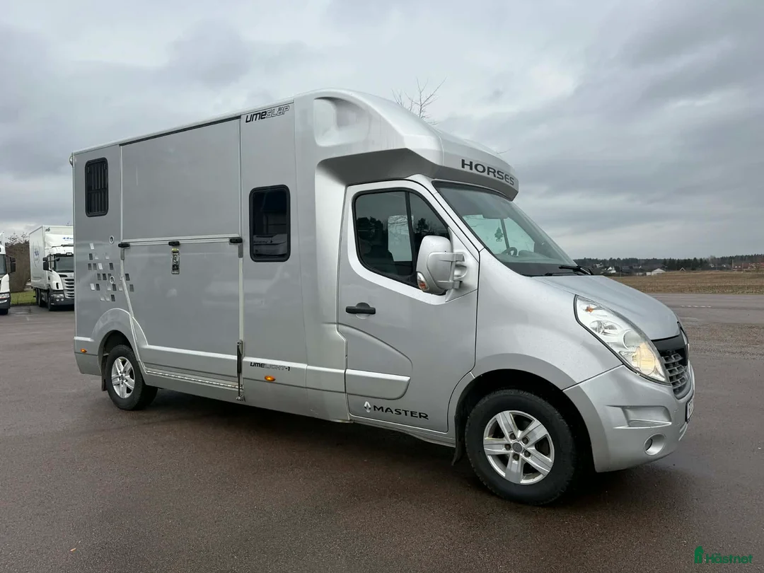 Hästlastbilar  fordon & transport till salu: UMELIGHT-1 *HÖG LASTVIKT 1100KG* - Annons 1