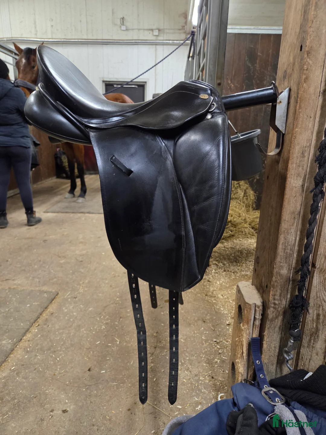 Sadlar hästutrustning till salu: Pfiff amaretto i Norrköping - Annons 1