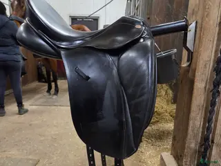 Sadlar hästutrustning Pfiff amaretto i Norrköping - Annons 1