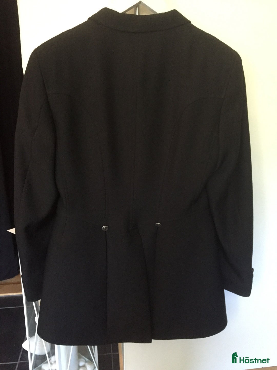 Jackor & Kavajer ryttarutrustning till salu: Pikeur Cavallo tävlingskavaj i Härryda - Annons 2