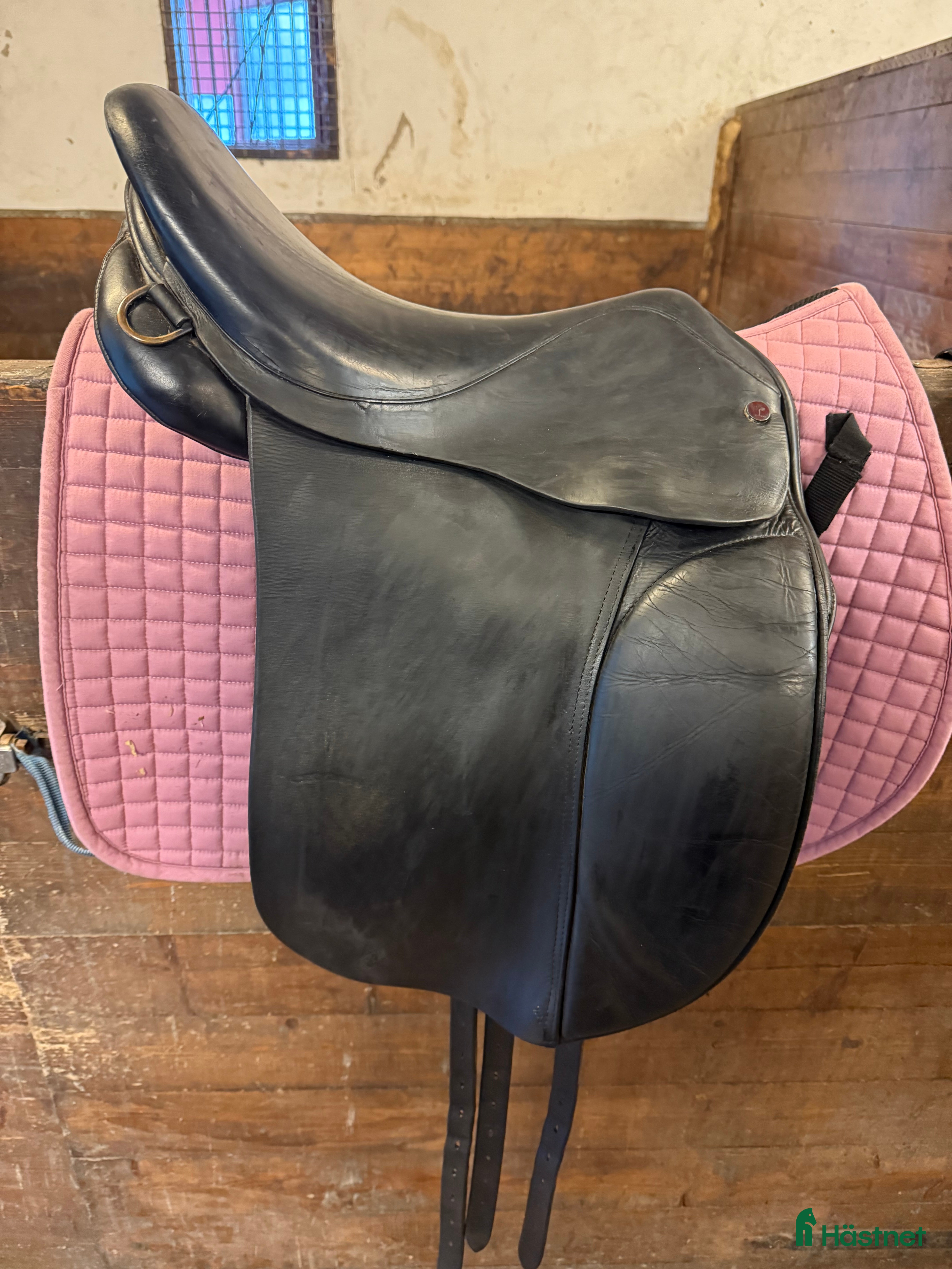 Sadlar hästutrustning till salu: Spalding Walsall i Rånäs - Annons 1