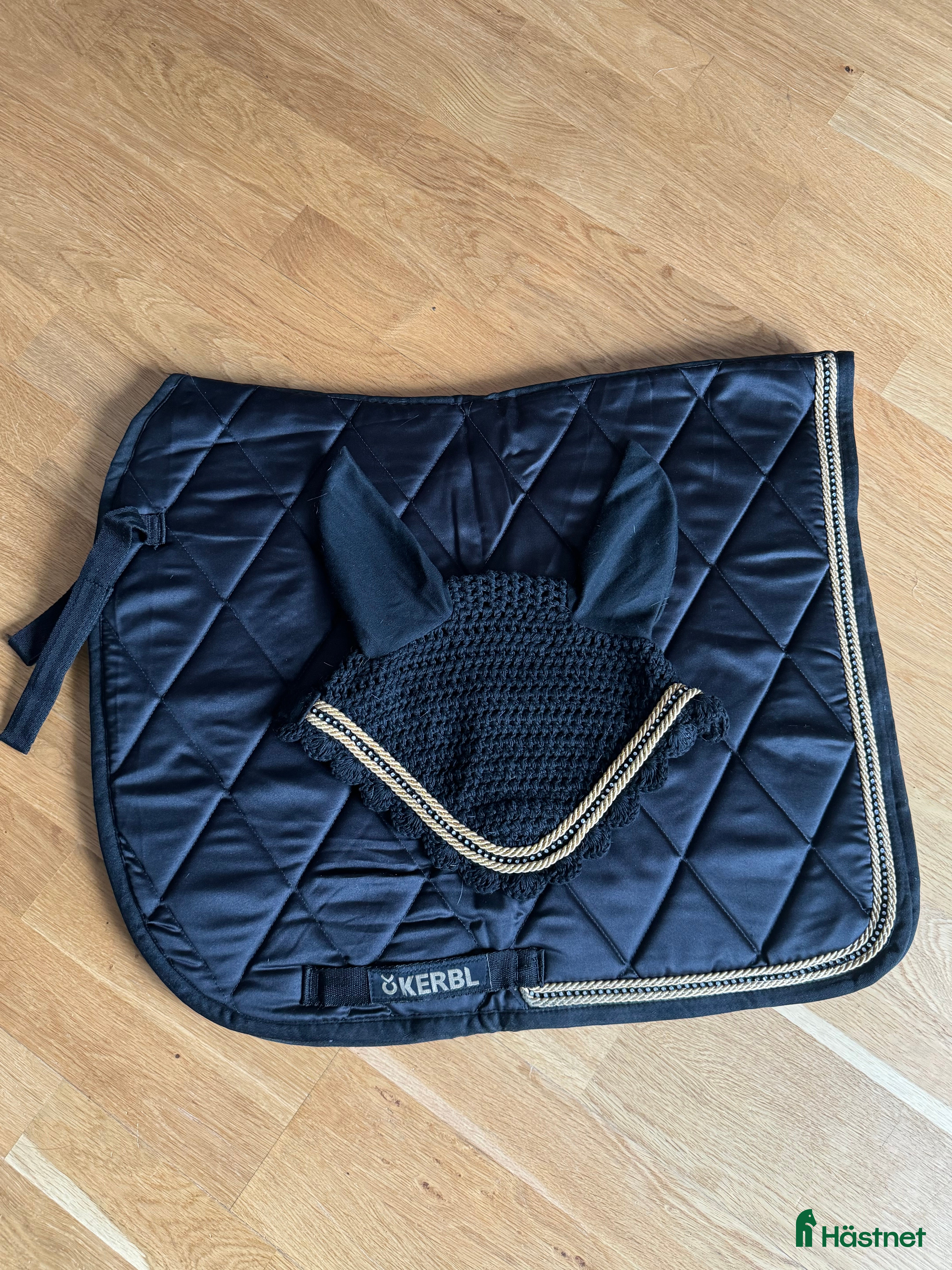 Schabrak & Vojlockar hästutrustning till salu: Schabrak Huva i Eskilstuna - Annons 5