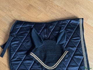 Schabrak & Vojlockar hästutrustning till salu: Schabrak Huva i Eskilstuna - Annons 5