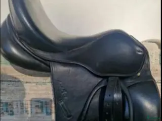 Sadlar hästutrustning Galet skön dressyrsadel - Annons 18