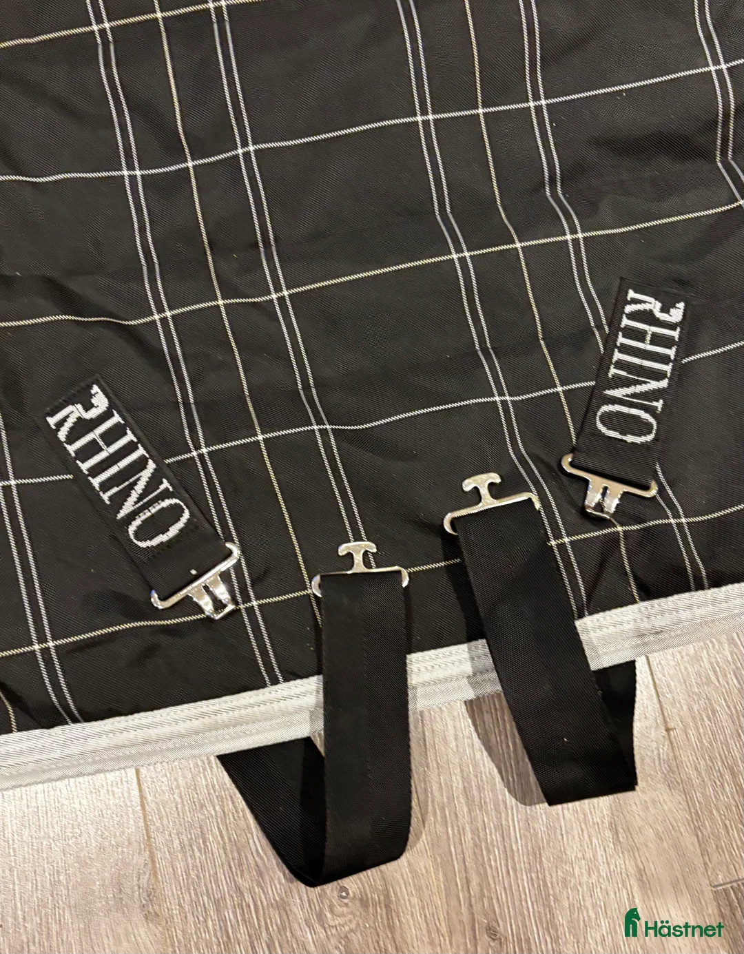 Täcken hästutrustning till salu: Rhino 250g, 115cm - Annons 4