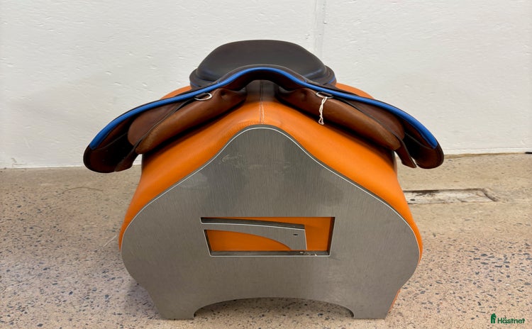 Sadlar hästutrustning till salu i Ytterby - Annons 13