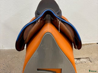 Sadlar hästutrustning till salu: 50% rabatt!! Childeric FSC i Ytterby - Annons 1