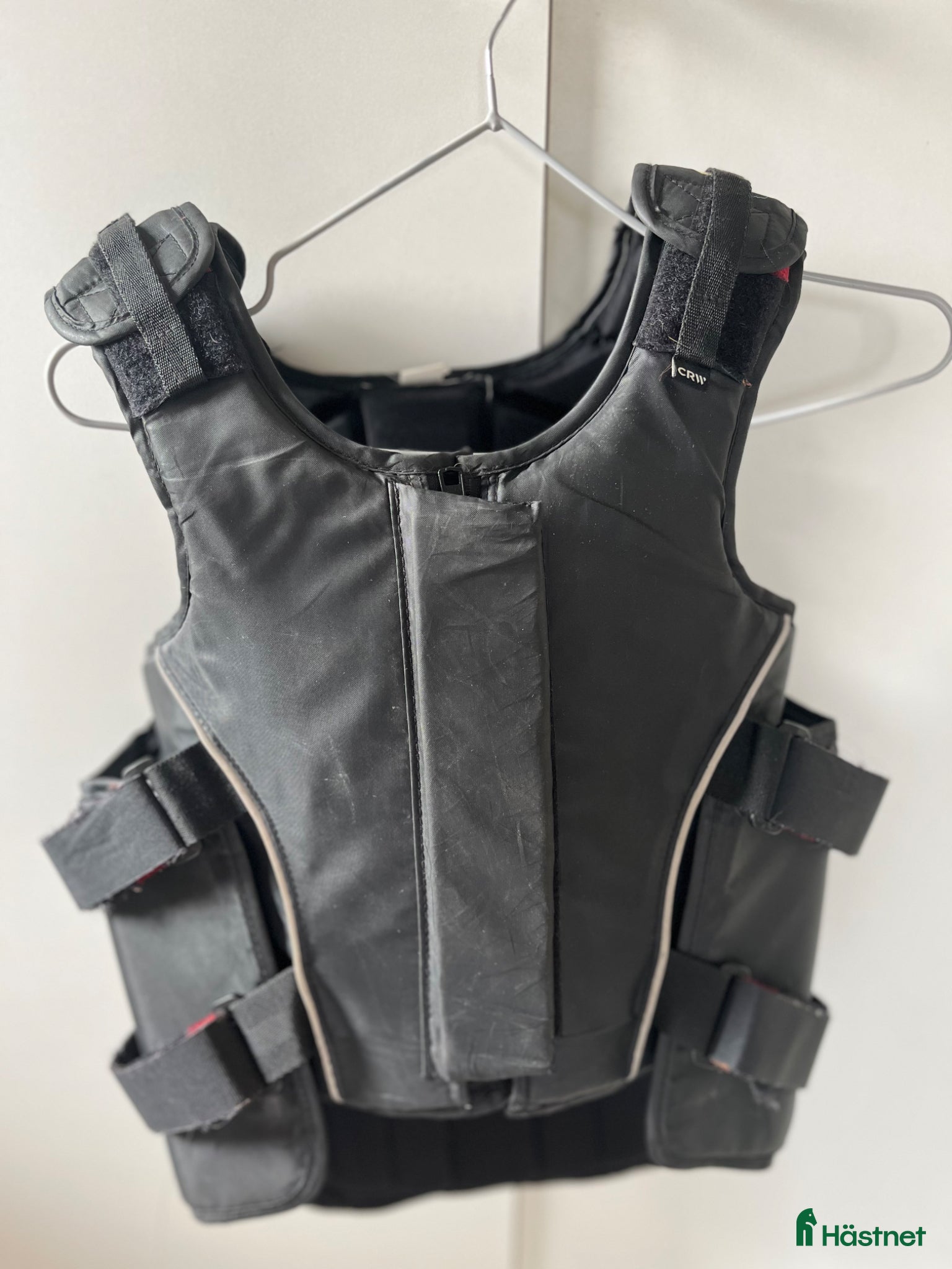 Säkerhetsvästar ryttarutrustning till salu: Säkerhetsväst crw - Annons 14