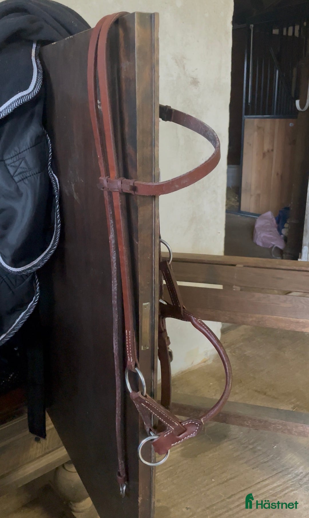 Träns hästutrustning till salu: Bettlöst träns i Markaryd - Annons 3